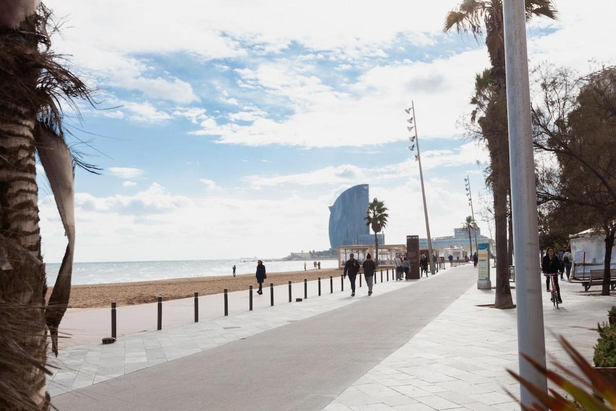 Studio Touching The Beach Apartment Barcelona Exterior photo